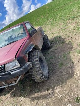 Predam opel frontera 2.5tds