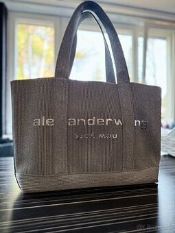 Predám dámsku kabelku ALEXANDER WANG