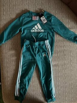 Teplakova suprava Adidas 104