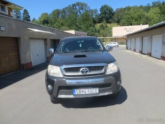 Toyota Hilux 2,5 106kw