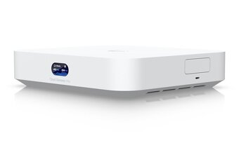 UniFi Cloud Gateway MAX (UniFi gateways podporou IPS/IDS)