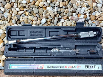 momentový kľuč, rozsah momentu: 30-210 Nm+nadstavec krátky