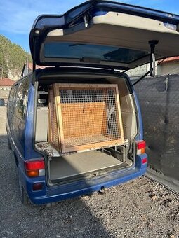 Klietka pre psa do auta