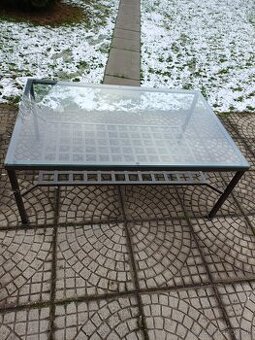 Konferenčný stolík