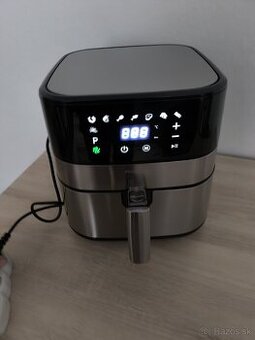 Teplovzdušná fritéza