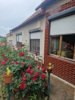 Na PREDAJ 3,5 izb. dom Veľké Zálužie BEZ REALITKY - 1