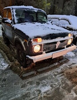Predám vozidlo zn LADA NIVA rv 2011