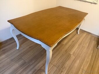 Jedálensky stôl provence