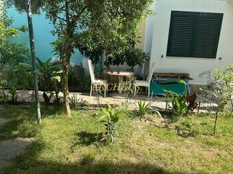 3-izbový apartmán s predzáhradkou 83 m2, Albánsko