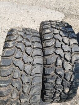 Predám terénne pneumatiky Nokian tyres LT265/70R17