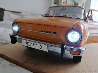 Škoda 100 L , model 1:8
