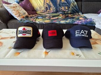 Šiltovky Dsquared2, Hugo Boss a Emporio Armani