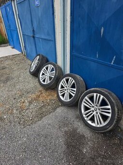 Škoda trinity orig.R18 5x112