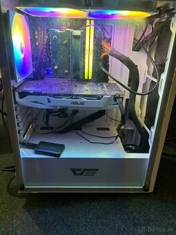 Prodám pc jen case nevhodný dárek