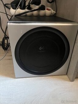 Logitech Z-2300 THX 2+1