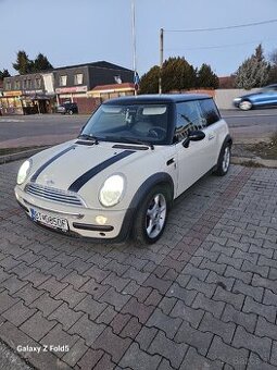 Mini cooper 1.6i 85kw 2004 panoráma