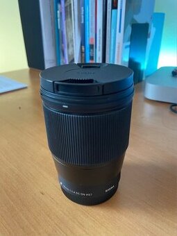 Pre CANON EF-M: Sigma 16mm f/1.4 Cont. + K&F var. ND filter