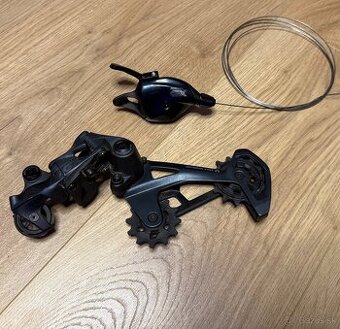 Sram GX prehadzovačka s radením a B-Bolt X01 skrutkou