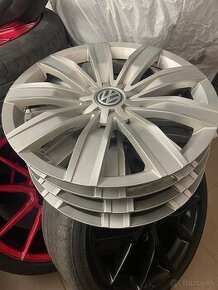 PUKLICE VW R17