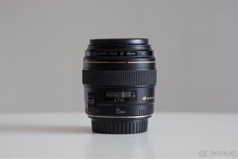 Objektív Canon EF 85 1.8 USM
