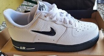 Nike AIR FORCE 1 LOW JEWEL