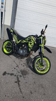Yamaha XT660X