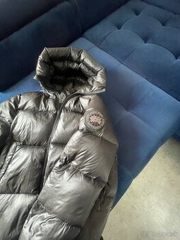 Canada goose black label puffer