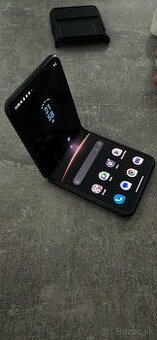 Motorola razr 40