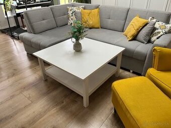 Konferenčný stolík IKEA Hemnes 90x90cm, biely masív