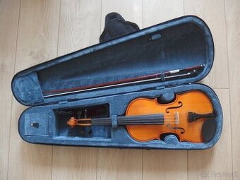 Predám husle 4/4 s kompletným setom - nepoužívané