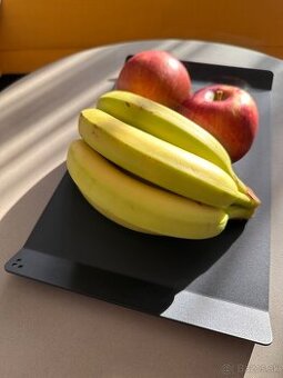 Hlinikovy podnos Stokholm ciernej farby