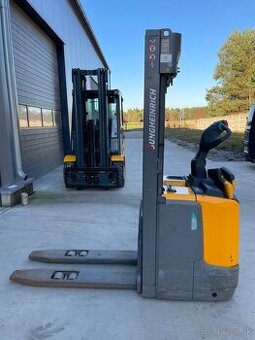 Elektricky paletovy vozik Jungheinrich ERC 212 (4,7 m) Li-on