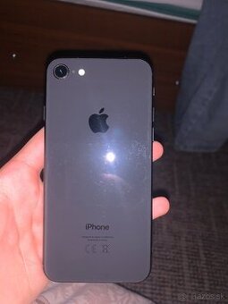 Predám iphone 8
