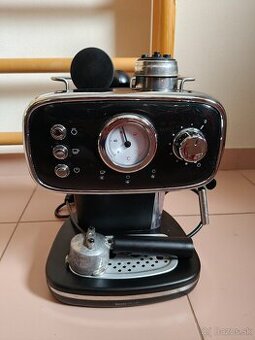 Pákový kávovar SilverCrest SEMS 1100 A1