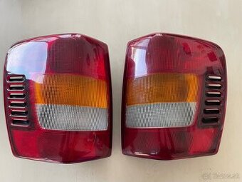 Jeep Grand Cherokee zadné svetlá 2002
