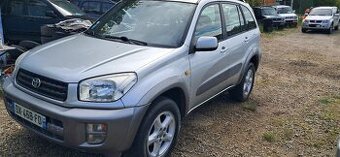 Rav 4 2.0 benzin 110 kw 4x4 bez korozie z Francuzska