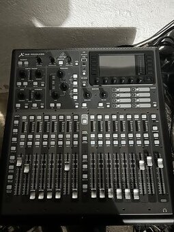 Behringer rx32