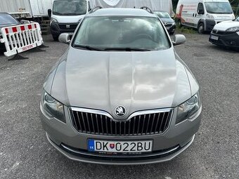 Škoda Superb Combi 2.0 TDi 125kW 170PS DSG 10/2014
