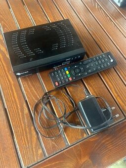 Skylink prijímač SUNSAT S 400HDi