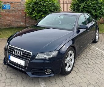 Audi a4 b8 2,0 TDI S-line