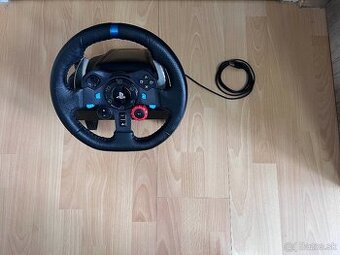 Predám Logitech G29 + riadiaca páka (dohoda možná)