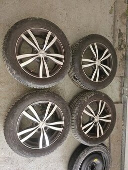 Predám elektróny 5x108 215/55 R16 letne