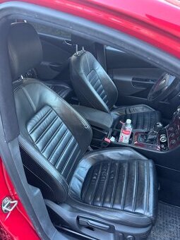 Kožené sedačky passat b6 combi