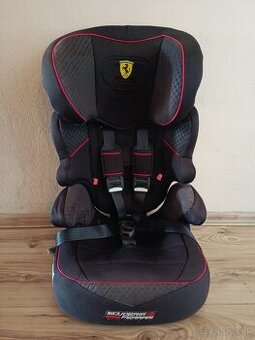 Detská autosedačka Ferrari