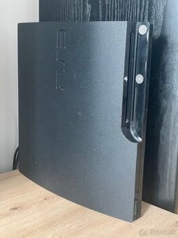 Predám Playstation 3 + pár hier
