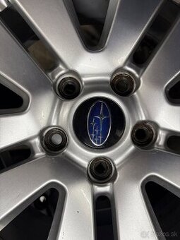 Elektróny 17 originál Subaru Outback 2017