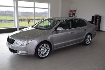 Škoda Superb 2,0 TDi 125 kW, Elegance,DSG,NAVI,XEN, - 1