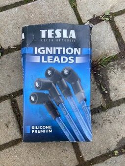 Lada Niva 1.7 sada zapalovacích káblov