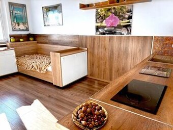 Top | Kompletne zrekonštruovaný byt v Dúbravke