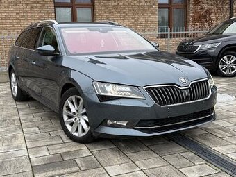 Superb Style Plus 1.8TSI DSG